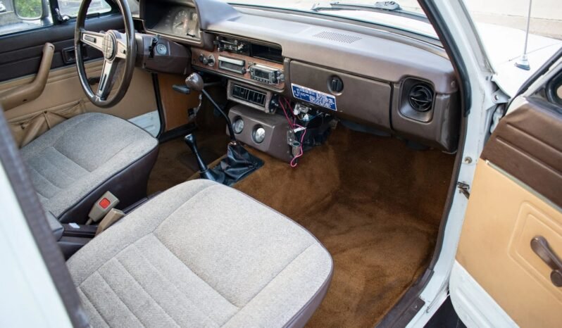 
								1982 Toyota 4X4 Pickup Truck full									