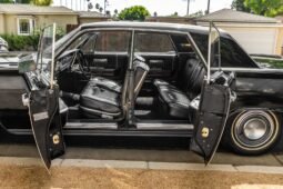 
										1964 Lincoln Continental Sedan full									