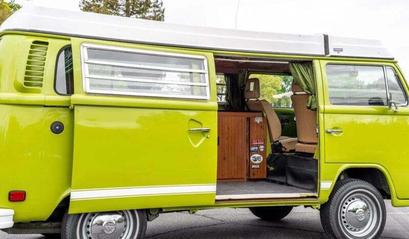 
								1978 Volkswagen Bus Westfalia Pop-Top Camper full									
