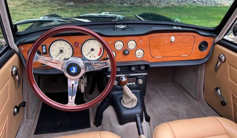 
								1974 Triumph TR6 Roadster 4-Speed full									