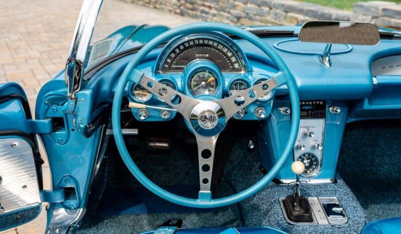 
								1961 Chevrolet Corvette 283 V8 Convertible full									