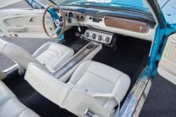 
										1965 Ford Mustang Convertible Turquoise full									