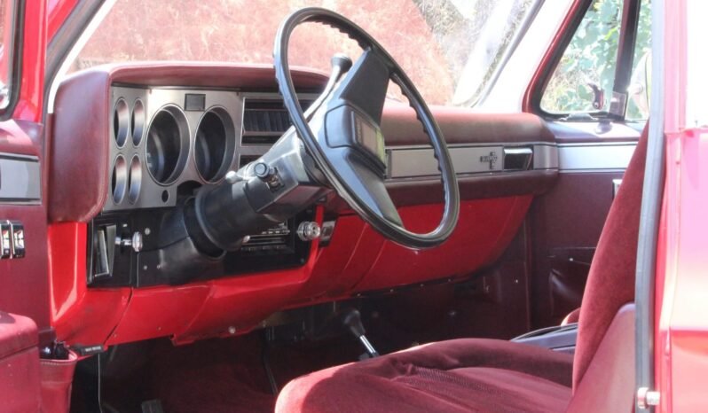 
								1986 Chevrolet K5 Blazer Silverado 4X4 full									