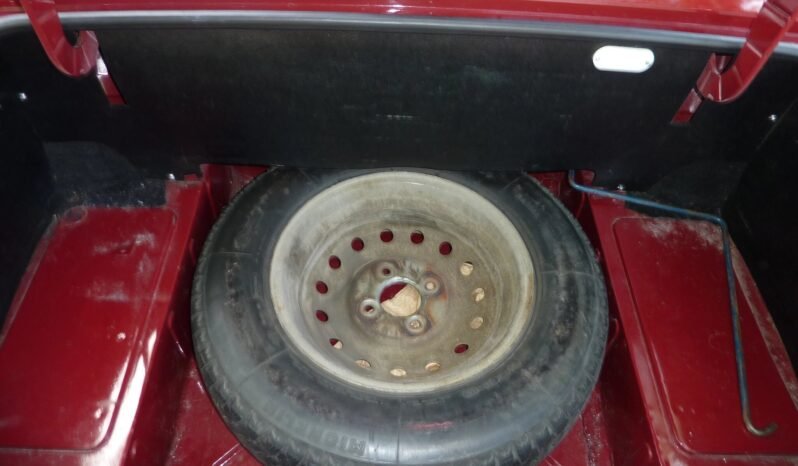 
								1976 Triumph TR6 2.5 Roadster full									