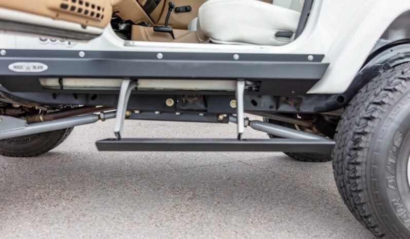 
								1999 Jeep Wrangler Sahara 4X4 full									