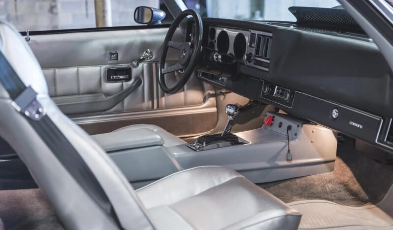 
								1981 Chevrolet Camaro Coupe LS3 V8 full									