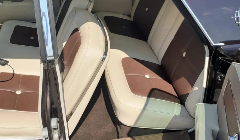 
								1962 Lincoln Continental Sedan V8 full									