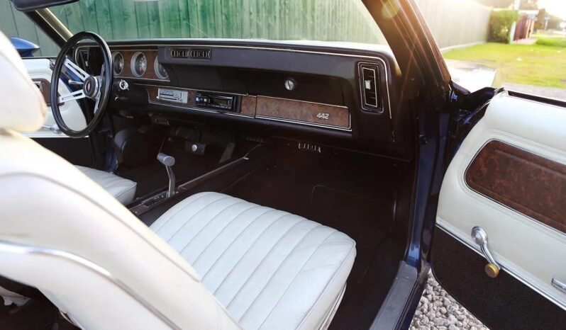 
								1970 Oldsmobile 442 Convertible V8 full									