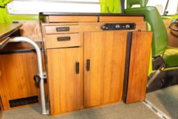 
										1977 Volkswagen Type 2 Westfalia Camper full									