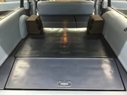 
										1962 Chevrolet Bel Air Station Wagon full									