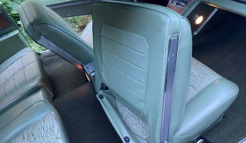 
								1964 Buick Riviera V8 Coupe full									