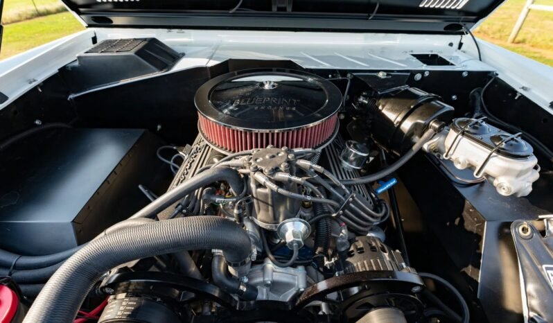 
								1966 Ford Bronco Half-Cab 4X4 full									