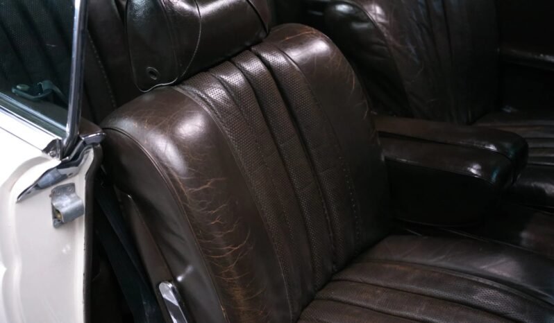 
								1970 Mercedes-Benz 280SE 4-Speed full									