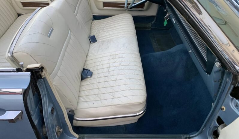 
								1965 Lincoln Continental Convertible full									