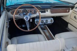 
										1965 Ford Mustang Convertible Turquoise full									