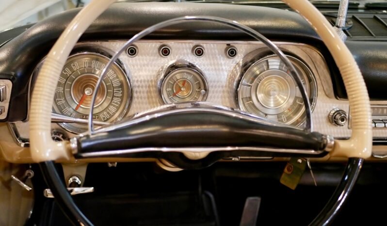 
								1959 Chrysler 300E V8 full									