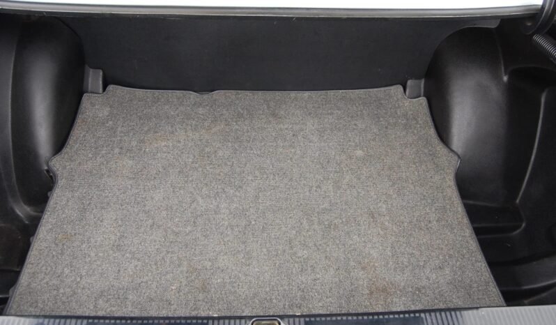 
								1979 Mercedes-Benz 240D 4-Speed full									