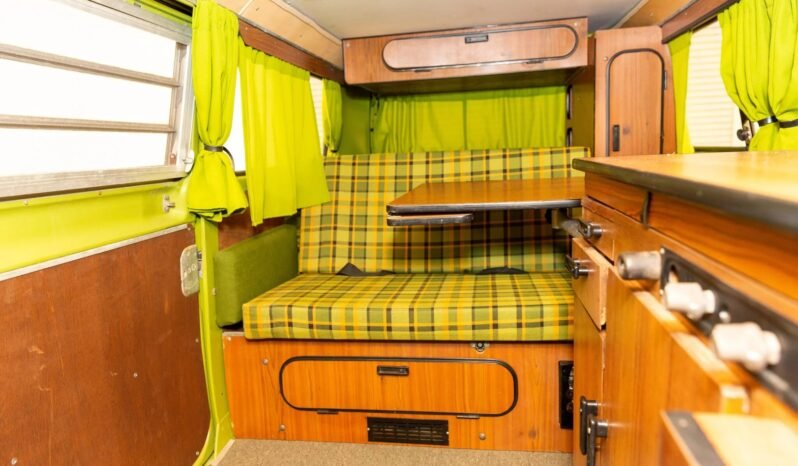 
								1977 Volkswagen Type 2 Westfalia Camper full									