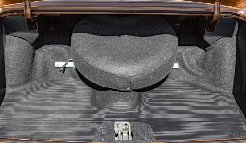 
								1976 Cadillac DeVille Coupe full									