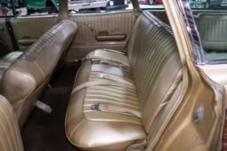 
										1968 Ford LTD Country Squire Wagon V8 full									