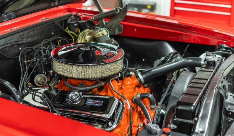 
								1966 Chevrolet Chevelle SS396 Red V8 full									