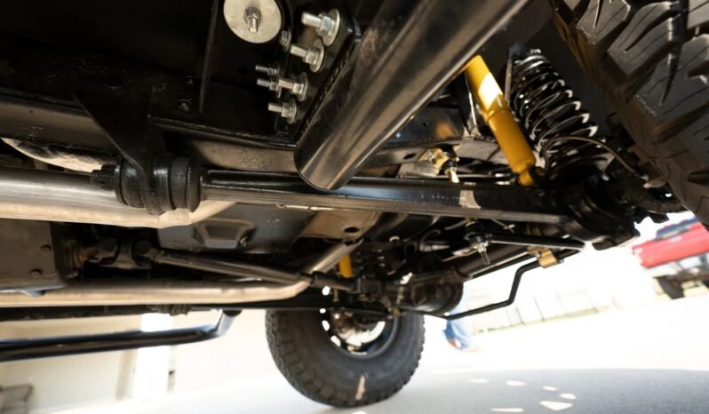 
								1966 Ford Bronco Half-Cab 4X4 full									