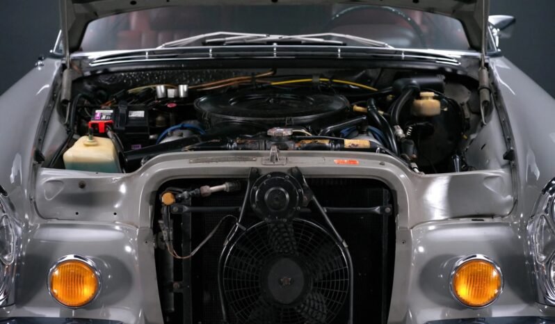 
								1972 Mercedes-Benz 280SE full									