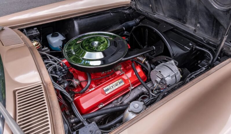 
								1963 Chevrolet Corvette Split-Window 327 L75 full									