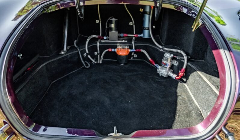 
								1965 Superformance AC Shelby Cobra full									