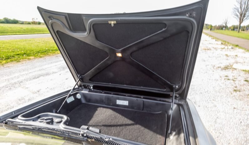 
								1982 DeLorean DMC-12 V6 Brushed Stainless-Steel 4-Speed full									