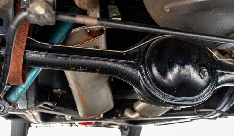 
								1961 Chevrolet Corvette 283 V8 Convertible full									