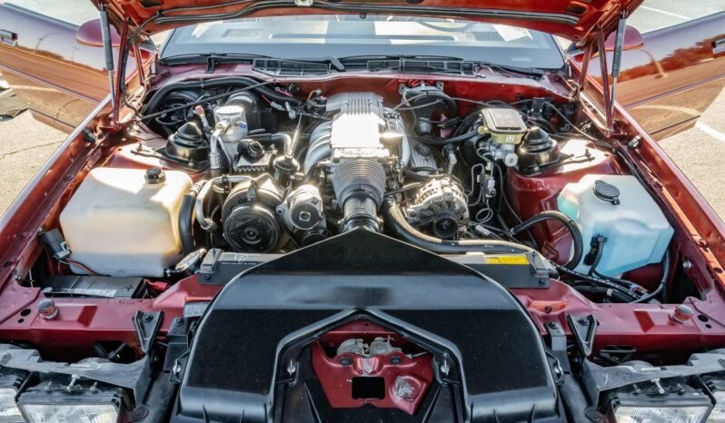 
								1989 Chevrolet Camaro Z28 IROC-Z full									