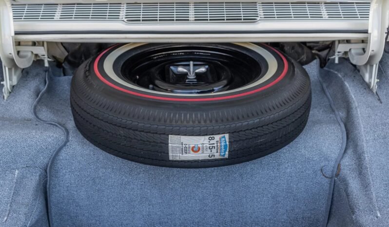 
								1966 Ford Thunderbird 390 V8 full									