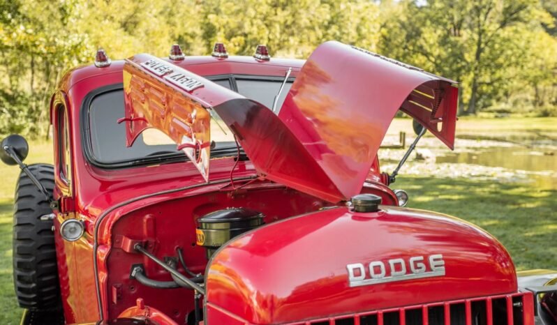
								1950 Dodge Power Wagon B-2 full									