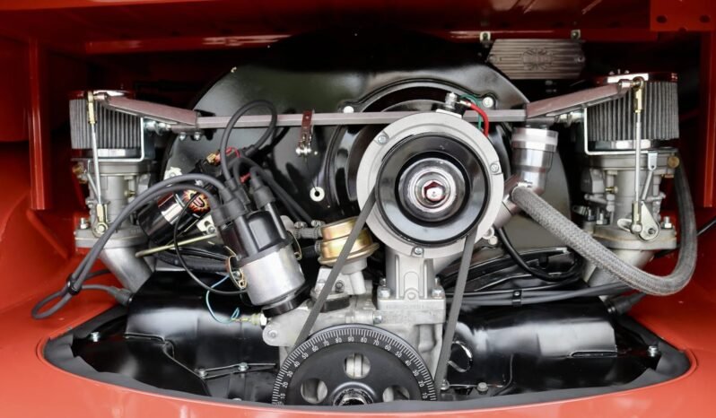 
								1965 Volkswagen Type 2 Deluxe full									