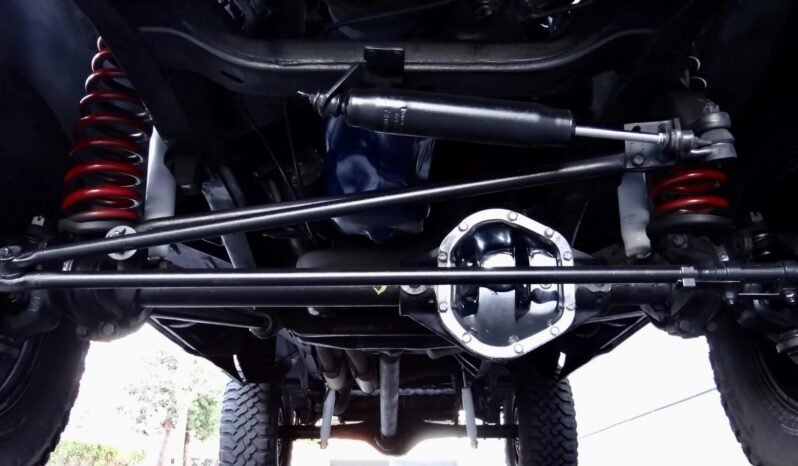 
								1977 Ford F-150 Ranger XLT V8 full									