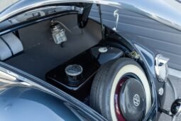 
										1953 Volkswagen Beetle full									