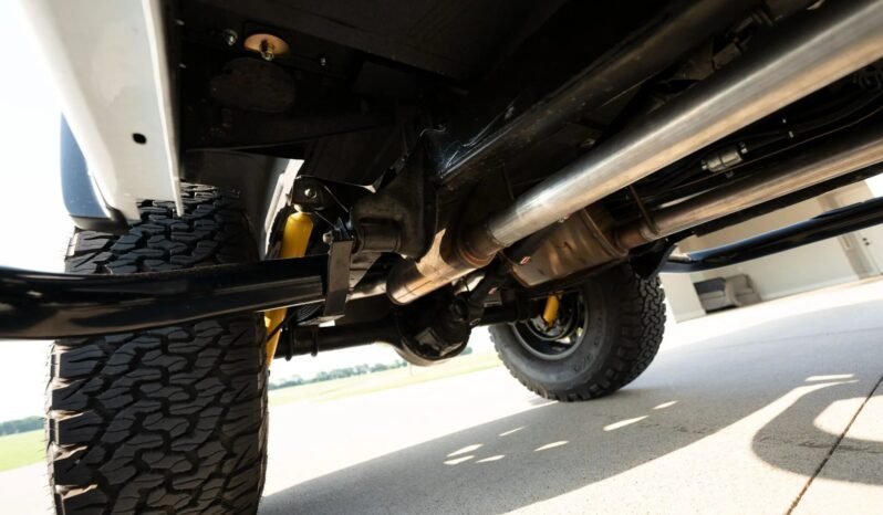 
								1966 Ford Bronco Half-Cab 4X4 full									