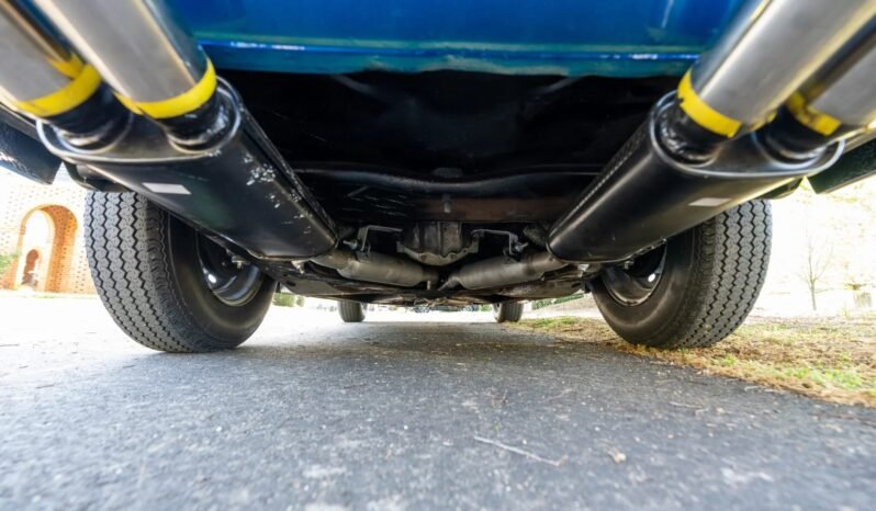 
								1971 Triumph TR6 Convertible full									