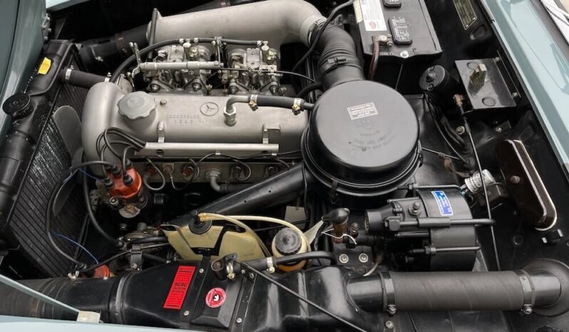 
								1961 Mercedes-Benz 190SL 4-Speed full									