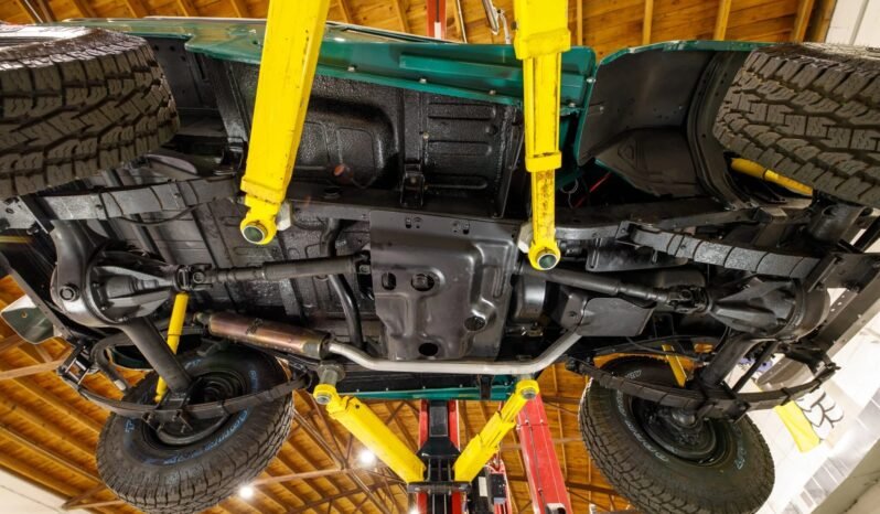 
								1973 Toyota Land Cruiser FJ40 4X4 full									