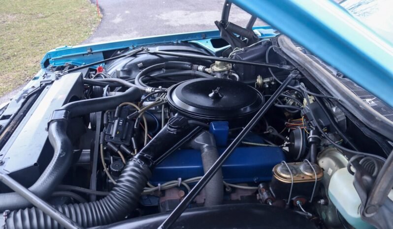 
								1976 Cadillac DeVille Sedan full									