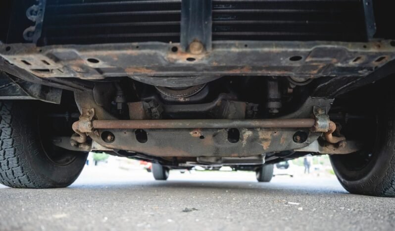 
								1983 Buick Riviera V8 full									