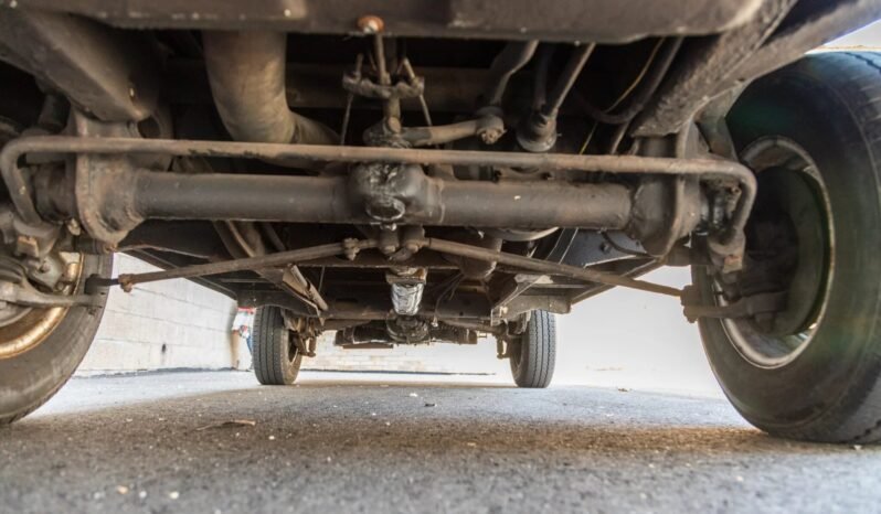 
								1979 Volkswagen Type 2 Bus full									