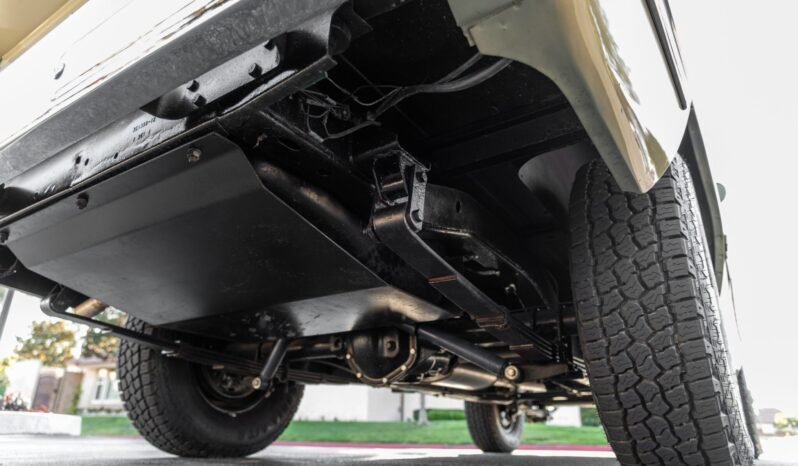 
								1972 International Harvester Scout II 4X4 Traveltop full									