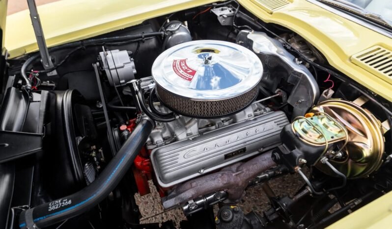 
								1965 Chevrolet Corvette C2 Convertible full									