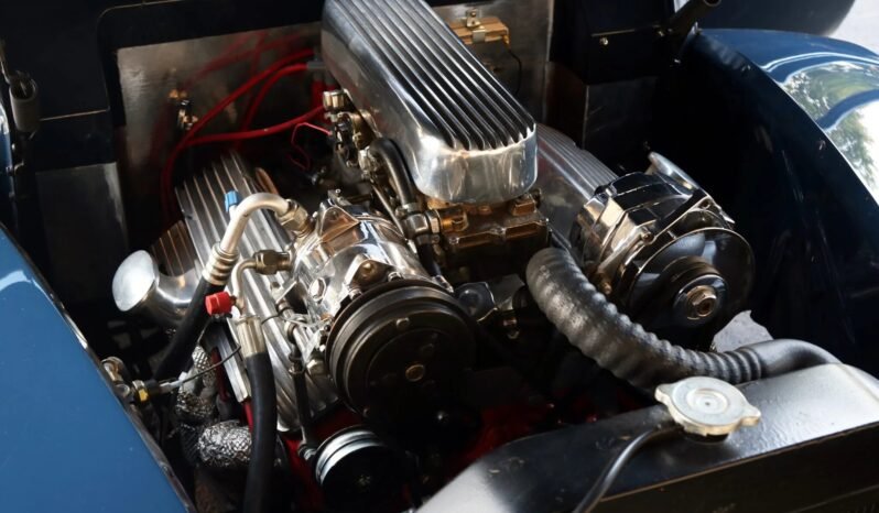 
								1939 Ford Deluxe Coupe full									