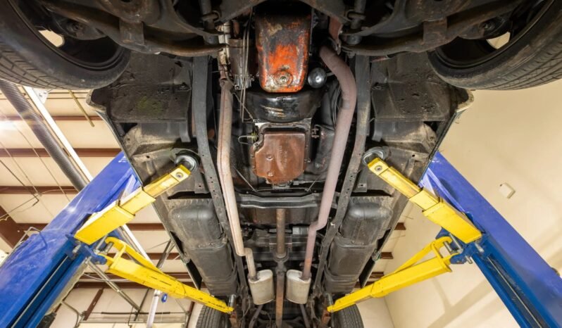 
								1977 GMC C1500 Sierra Classic Camper V8 full									