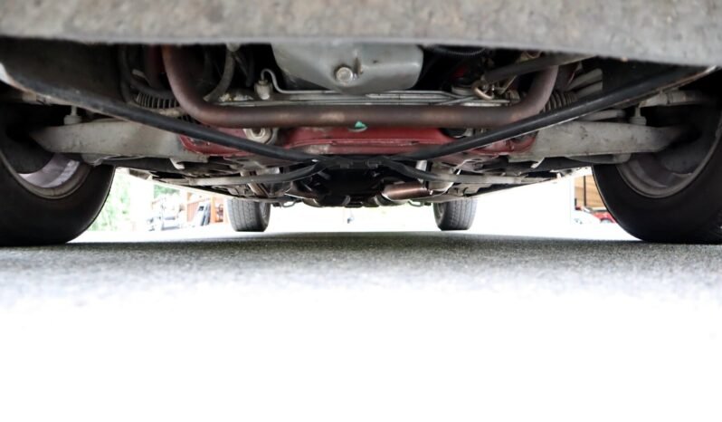 
								1987 Ford Mustang GT Convertible full									