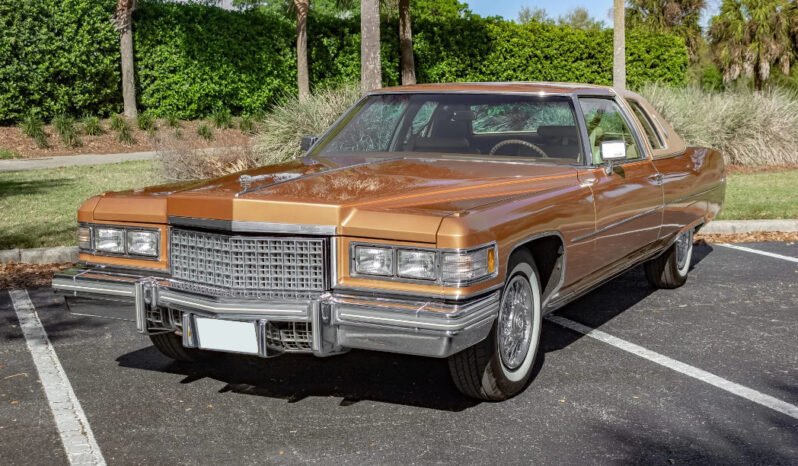 
								1976 Cadillac DeVille Coupe full									